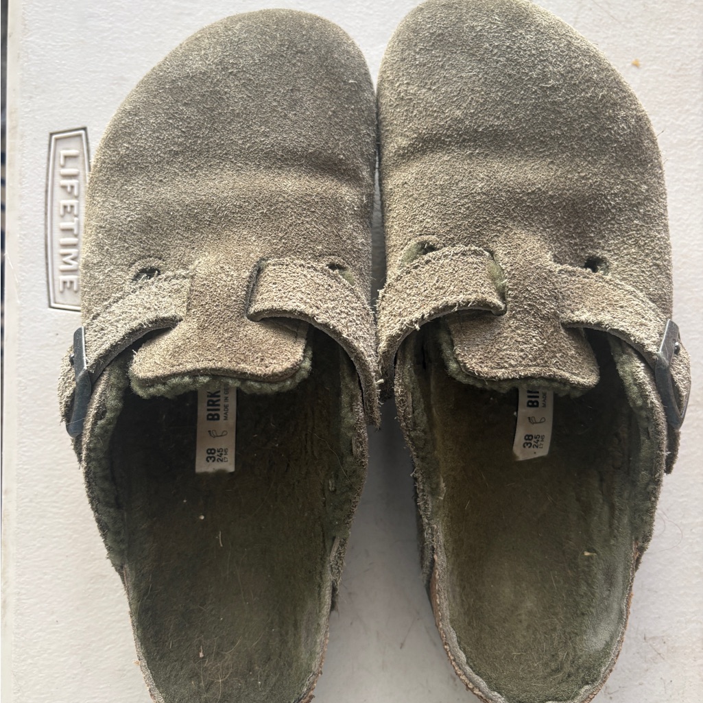 Birkenstock Women's Suede Slippers - Taupe